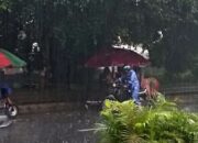 BMKG Prediksi Sejumlah Wilayah di Sumbar Diguyur Hujan dan Petir pada Akhir Pekan