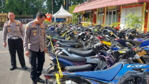 Ratusan kendaraan langgar aturan diamankan Polresta Padang. (Dok. Humas)
