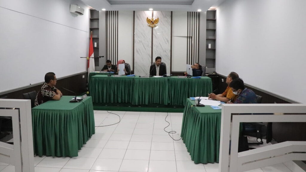 Suasana sidang di Komisi Informasi Sumbar. (Dok. Humas KI Sumbar)