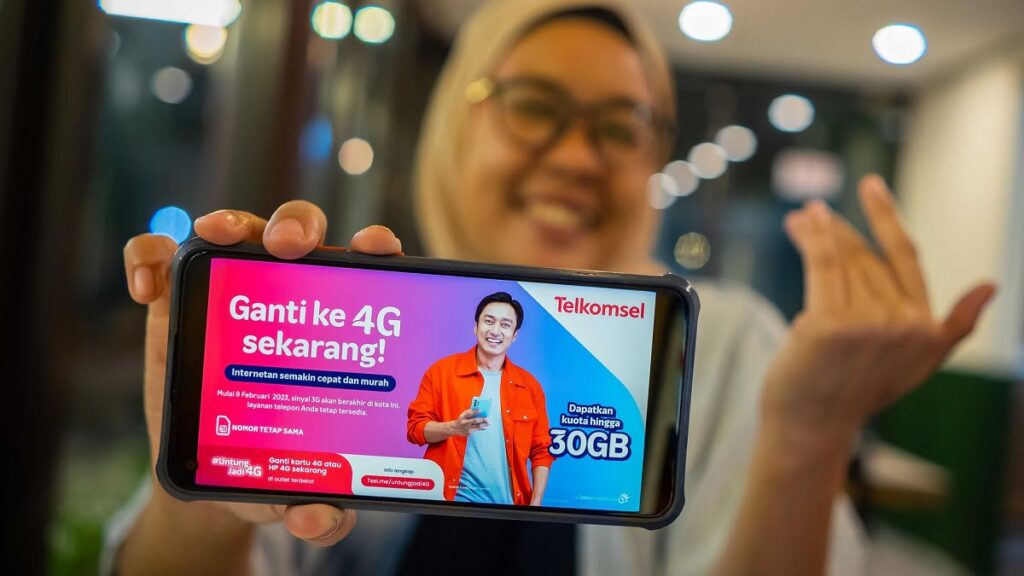 Telkomsel akan melakukan peningkatan layanan jaringan 3G ke 4G di 119 kota/kabupaten selama Bulan Februari 2023 yang meliputi Wilayah Jawa Tengah, Jawa Timur, Kalimantan, Sulawesi, Maluku, hingga Papua. (Dok. Telkomsel)