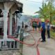 Kebakaran rumah di kawasan Koto Pulai, Kecamatan Koto Tangah, Kota Padang pada Kamis (2/2/2023) petang. (Dok. Dinas Damkar Padang)