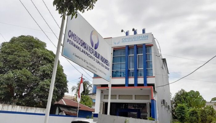 Viral ASN Bermain Kartu di Kantor, Ombudsman Sumbar Minta Atasan Bertindak