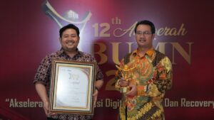 Buktikan Keunggulan dalam Pengelolaan SDM, Elnusa Petrofin Raih Penghargaan di Ajang Anugerah BUMN 2023. (Dok. Elnusa)