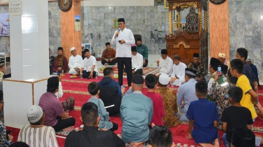 Wali Kota Hendri Septa resmi buka Pesantren Ramadan. (Dok. Humas)