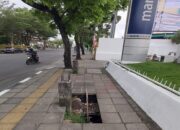 Terperosok Lubang Trotoar, Peserta Studi Tur di Padang Dilarikan ke Rumah Sakit