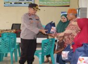 Polres Payakumbuh Sebar Puluhan Paket Sembako