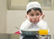 Kapan Anak Siap Berpuasa? Ini Penjelasan Psikiater dan Psikolog