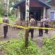 Polisi di Padang Pariaman memberi police line di lokasi gantung diri. (Dok. Istimewa)