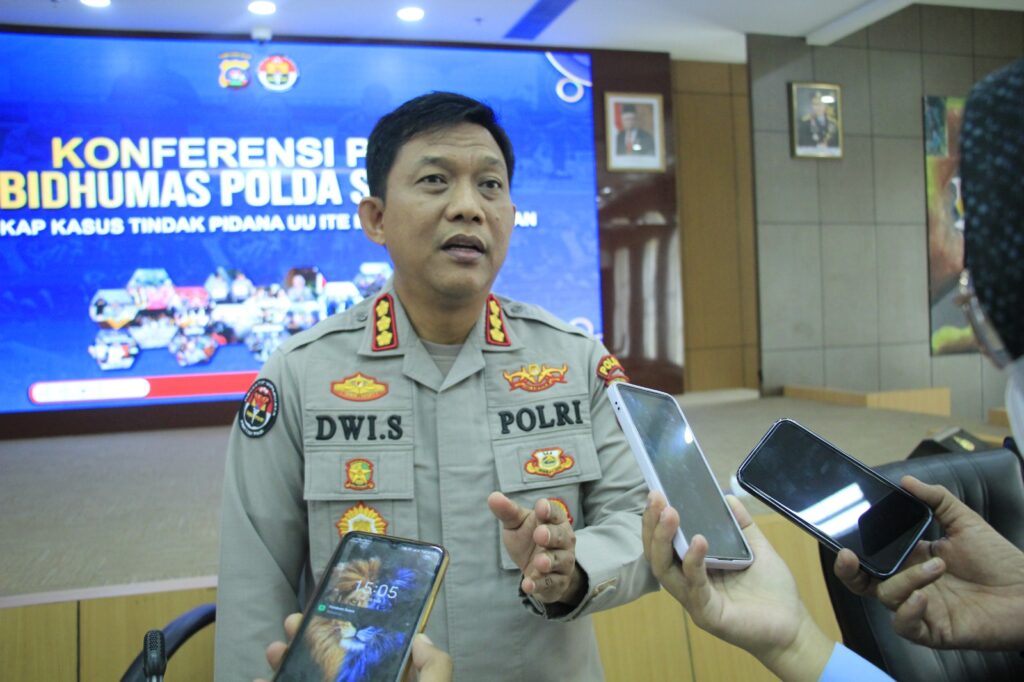 Kepala Bidang Hubungan Masyarakat (Bidhumas) Polda Sumbar Kombes Pol Dwi Sulistyawan. (Foto: Dok. Polda Sumbar)