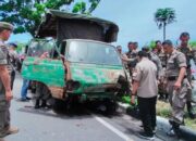 Tetap Membandel, Satpol PP Padang Derek Mobil PKL yang Digunakan Berjualan