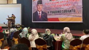 Prabowo Subianto silaturahmi dengan lintas tokoh Sumbar. (Dok. Radarsumbar)