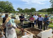 Direktur PNP Pimpin Langsung Pemakaman Pegawai yang Ditemukan Meninggal Mendadak