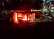 Bekas SPBU di Simpang Jamria Padang Terbakar Dini Hari Tadi