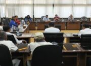 Serikat Buruh di Sumbar Minta Pemerintah Berikan Upah yang Lebih Layak