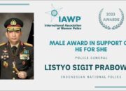 Kapolri Raih Penghargaan dari International Association of Women Police