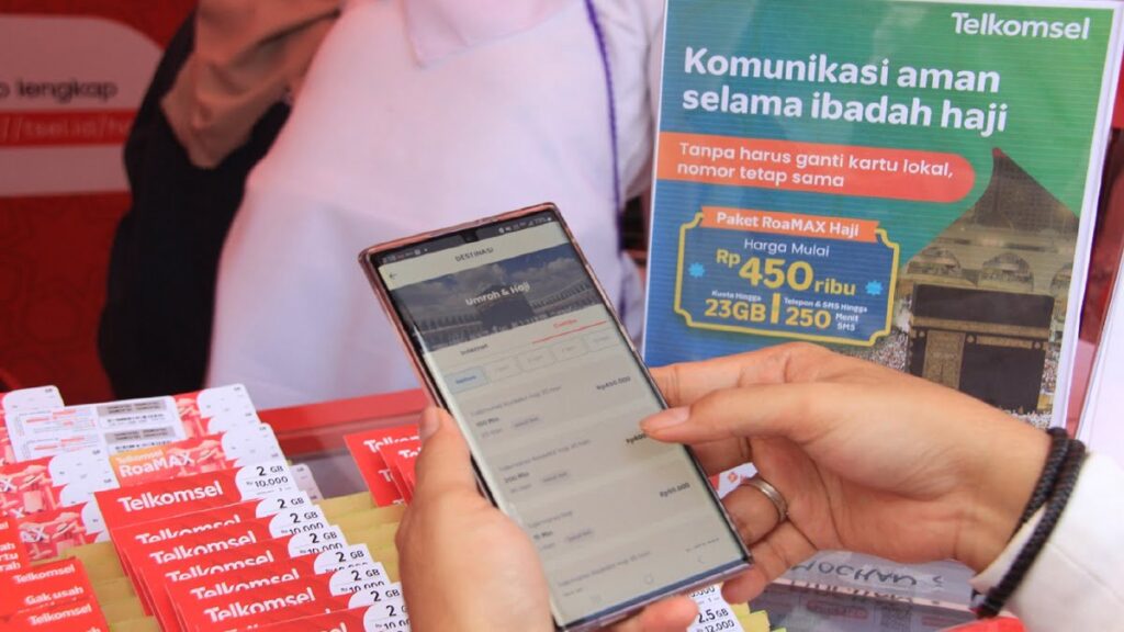 Telkomsel meluncurkan paket RoaMAX Haji dan membuka GraPARI Mekah, Posko Layanan Haji di Arab Saudi dan Indonesia selama musim haji 2023. (Dok. istimewa)