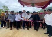 Keren! Warga Padang Bangun Jembatan dengan Duit Sendiri hampir Rp1 Miliar