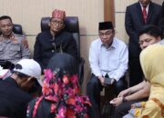 Ibu Muda Pengancam Anak yang Viral Didatangi Wali Kota Padang