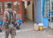 Asyik Tenggak Tuak, Sejumlah Pemuda di Padang Didatangi Satpol PP