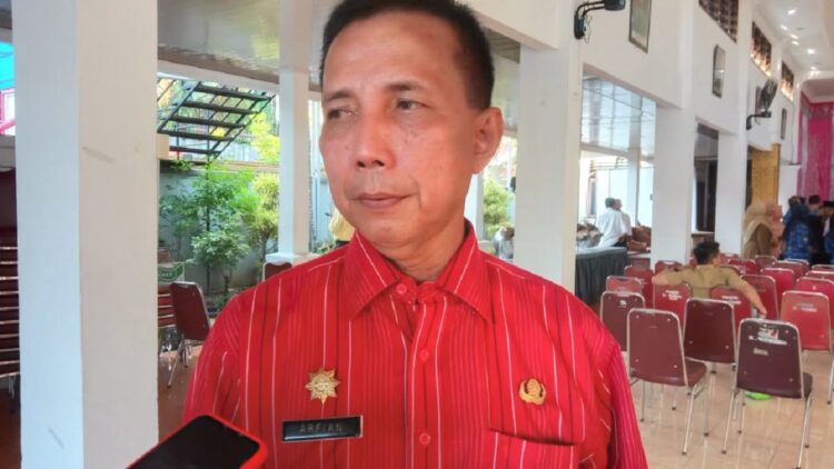 Kepala BKPSDM Kota Padang, Arfian. (Foto: Dok. Radarsumbar.com)