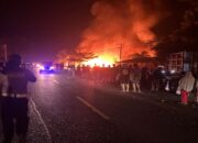 2 Bangunan di Dharmasraya Hangus Terbakar, Korban Dengar Suara Ledakan