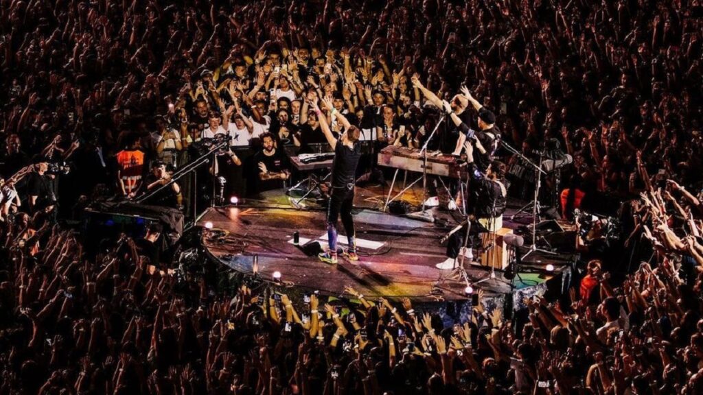 Konser Coldplay beberapa waktu lalu saat tour Eropa. (dok. istimewa)