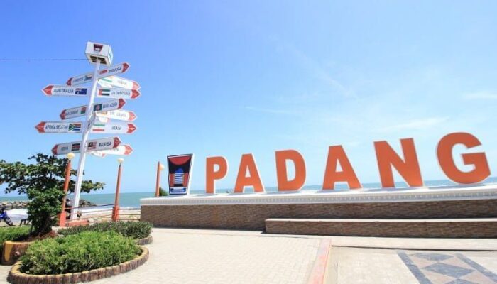 Pemko Padang Berencana Buat Pagelaran Seni di Pantai Padang Setiap Malam Minggu