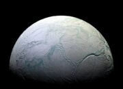 Peneliti Planet Temukan Kemungkinan Tempat Hidup di Saturnus