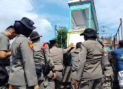 Tim Gabungan Angkut Paksa Gerobak Milik PKL di Pasar Raya Padang, Ini Penyebabnya