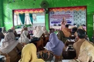 Pelatihan kemahiran berbahasa yang dilakukan oleh Balai Bahasa Sumbar di Kabupaten Pasaman Barat. (Foto: Dok. BBPSB)