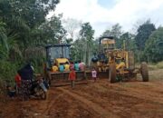 PTPN VI Operasikan Alat Berat Buka Camping Ground Sungai Kunyit, Solsel
