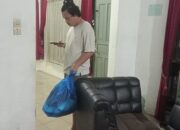 Hujan Deras di Padang, Warga Mulai Ungsikan Barang Berharga dan Elektronik