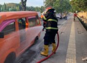 Ruko dan Angkot Terbakar di Padang pada Sabtu Pagi