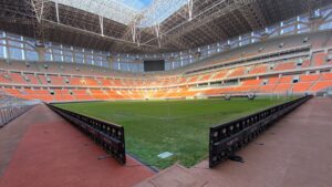 Renovasi Jakarta Internasional Stadium (JIS) untuk persiapan Piala Dunia U-17. (dok. PSSI)