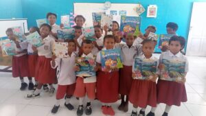 Peduli Pendidikan dan Pelestarian Budaya Papua, Pertamina Trans Kontinental Salurkan CSR di Sorong. (dok. PTK)
