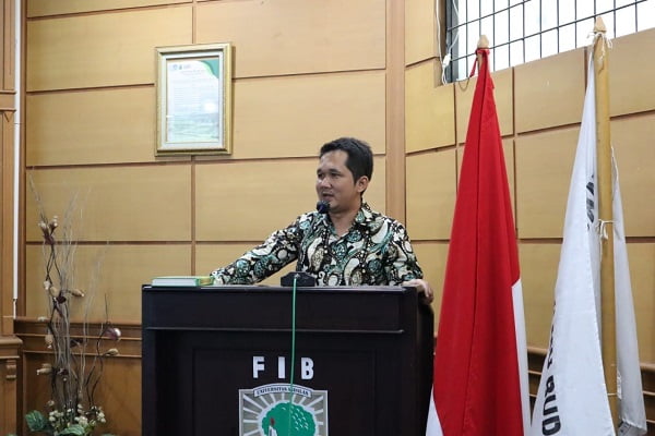 Ketua Prodi Sastra Minangkabau FIB Unand sekaligus penggagas Program MGC, Yerri Satria Putra. (Foto: Dok. FIB)