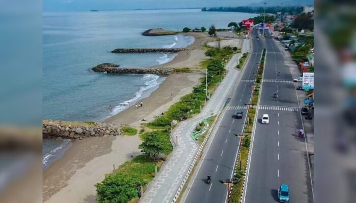 Gubernur Mahyeldi Dorong Kota Padang Jadi Pintu Gerbang Pariwisata Sumbar