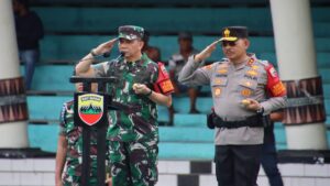 Pangdam II Bukit Barisan Mayjen TNI Mochammad Hasan yang didampingi Kapolda Sumbar Irjen Pol Suharyono. (dok. Bidhumas)