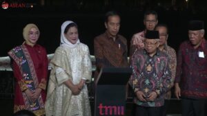Presiden Jokowi didampingi Ibu Iriana dan Wapres beserta Ibu Ma’ruf Amin serta pejabat lainnya pada Peresmian Revitalisasi TMII, di Jakarta, Jumat (01/09/2023). (Sumber: Tangkapan Layar)
