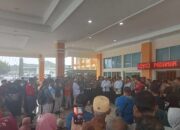 Unjuk Rasa Tuntut Hak Korban Gempa di Kantor Bupati Pasaman Barat Sempat Ricuh