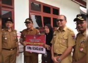 Pemko Padang Serahkan Bantuan Usaha Ekonomi Produktif di Lubukkilangan