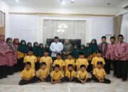 Penghafal Qur’an Berkumpul setiap Bulan di Rumdin Bupati Tanahdatar lewat “Maghrib Mengantar Berkah”