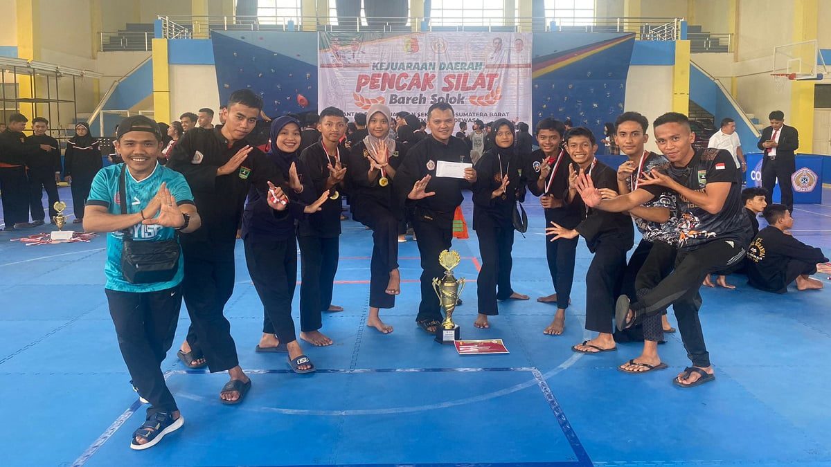 Sakato Semen Padang juara Kejurda Pencak Silat di Solok. (dok. istimewa)