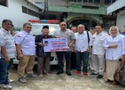 Andre Rosiade Bantu Ambulans untuk Masjid Baiturrahman Lubukbegalung Padang
