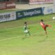 Gol cantik Kenneth Ngwoke di babak pertama. (dok. Radarsumbar.com)