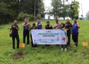 Sambut HUT Humas Polri, Bidhumas Polda Sumbar Tanam Pohon