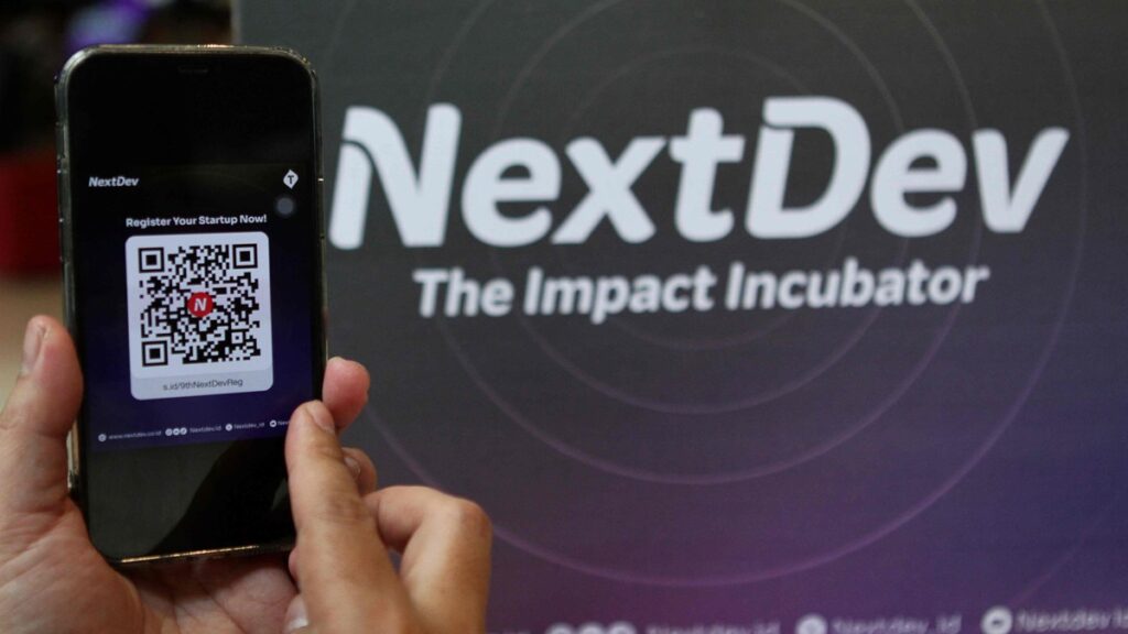 NextDev Talent Scouting membuka pendaftaran hingga 20 Desember 2023, dan 9 startup terbaik dari empat Growing Tracks (Digital Lifestyle, Commerce Enablement, Emerging Technologies, dan Digital Food Ecosystem) yang akan dipilih untuk inkubasi bisnis selama tiga bulan di NextDev Academy. (dok. Telkomsel)