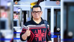 Pelatih Semen Padang FC Delfiadri saat away ke PSDS. (dok. IG Semen Padang FC)