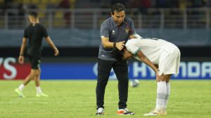 Pemain timnas U-17 tertunduk karena kalah melawan Maroko di laga terakhir grup Piala Dunia U-17. (dok. PSSI)
