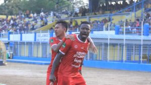 Striker Semen Padang FC di Pegadaian Liga 2 2023/2024, Kenneth Ngwoke. (dok. MO Semen Padang FC)